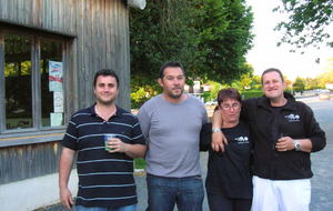 UFOLEP ARFEUILLE 15 JUIN 2013. LA FAMILLE TICHADOU BALAYE TOUT SUR SON PASSAGE 