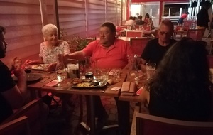 Notre Président Bernard DUPUY et la 1ère dame Marie Thérèse, en manque de rosé on dirait ! 