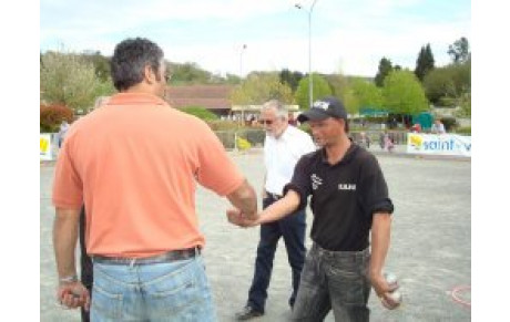 CHAMPT DE LIGUE T A T A ISLE ,DE GROS REGRETS